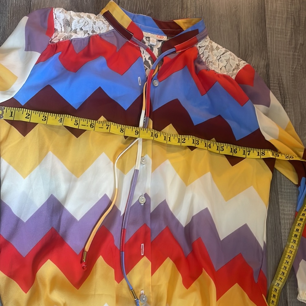 Gianni Bini mini Dress multi colored Chevron Long Sleeve Lace Detail,Medium - Picture 8 of 12
